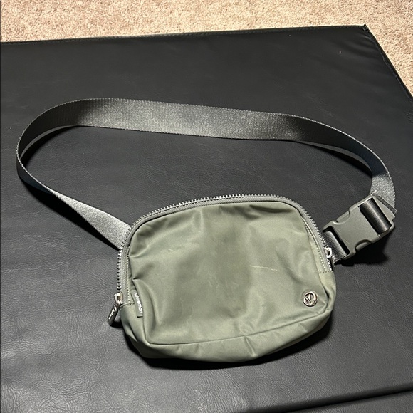 lululemon athletica Handbags - Lululemon bag